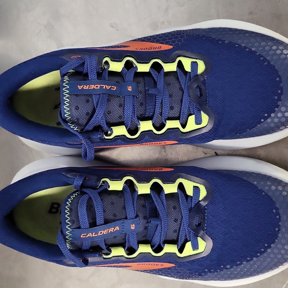 Mens Brooks Caldera size 9.5